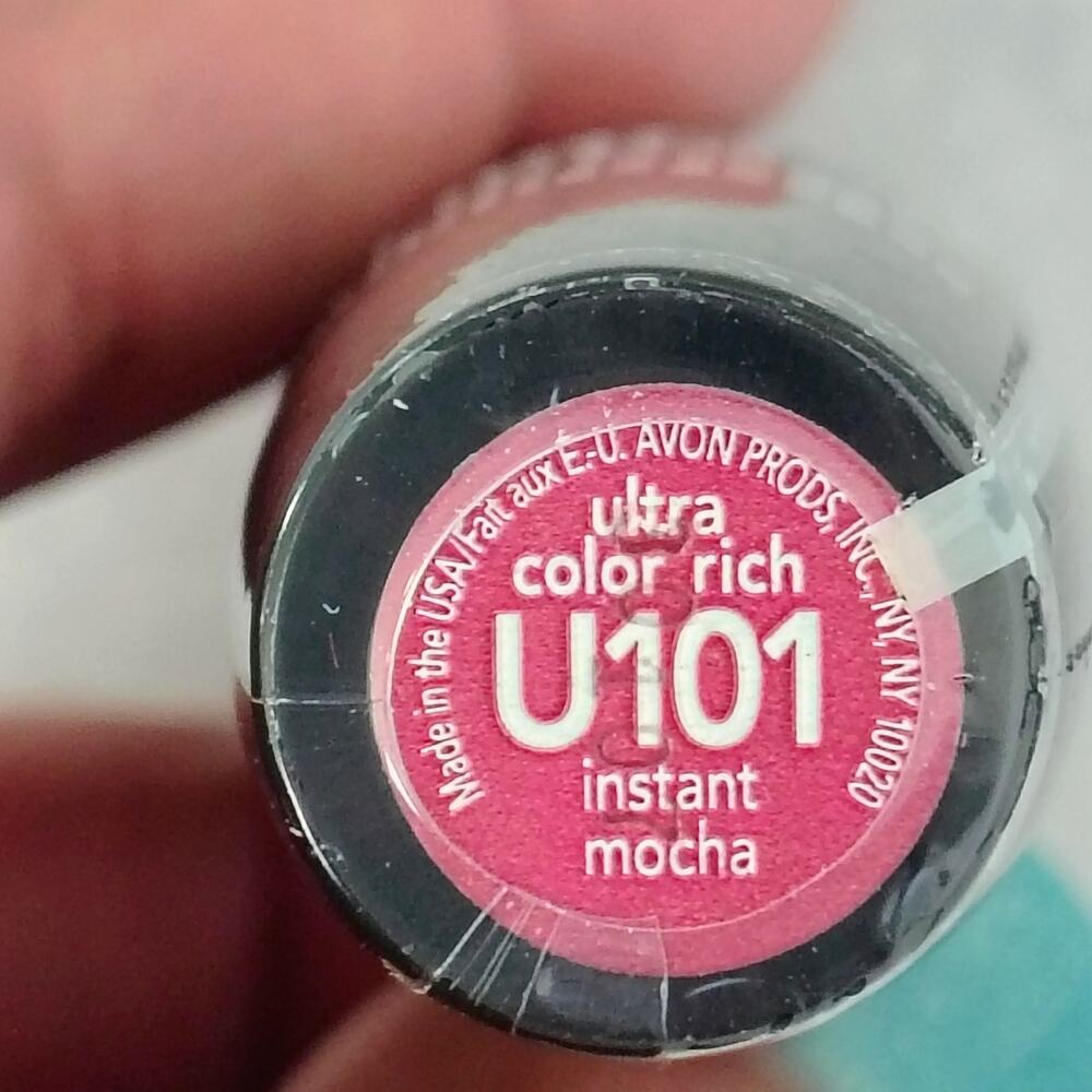 Avon Ultra Color Rich Lipstick Instant Mocha U101 NEW SEALED Discontinued